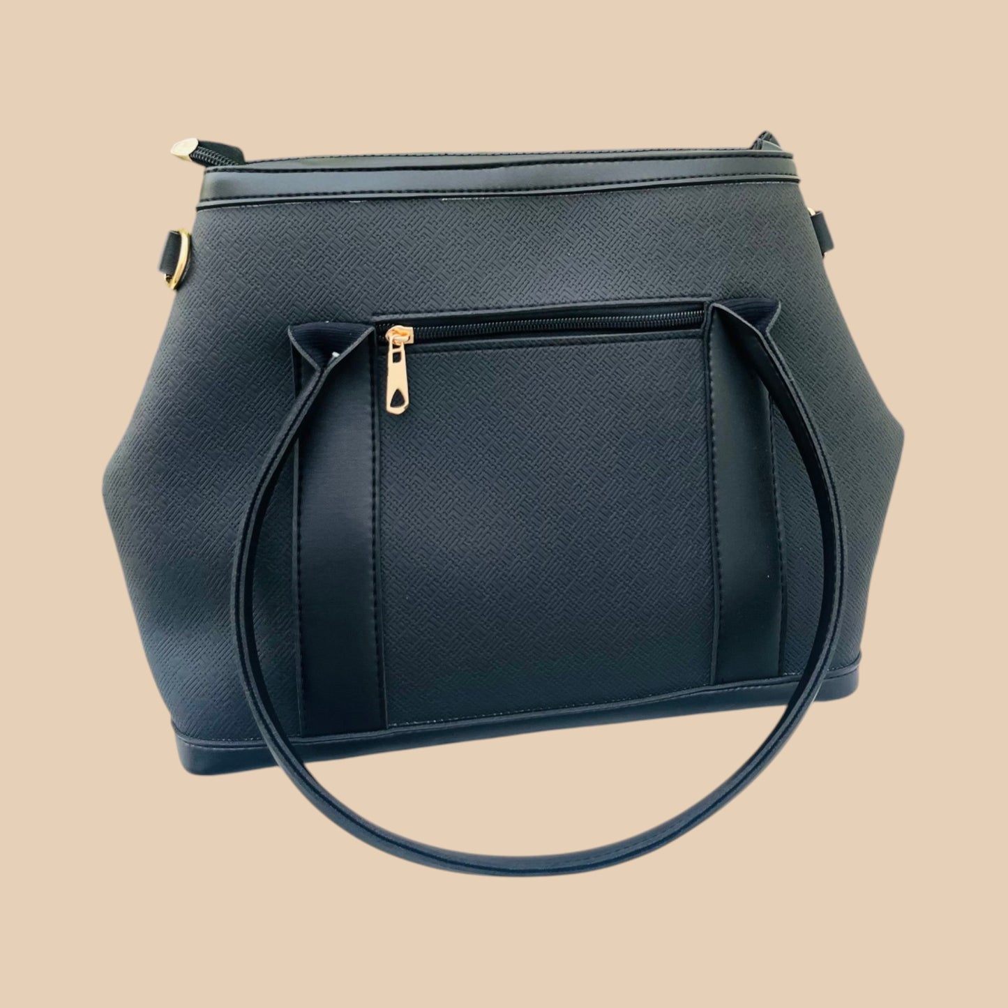 Aero Shoulder Bag - Black